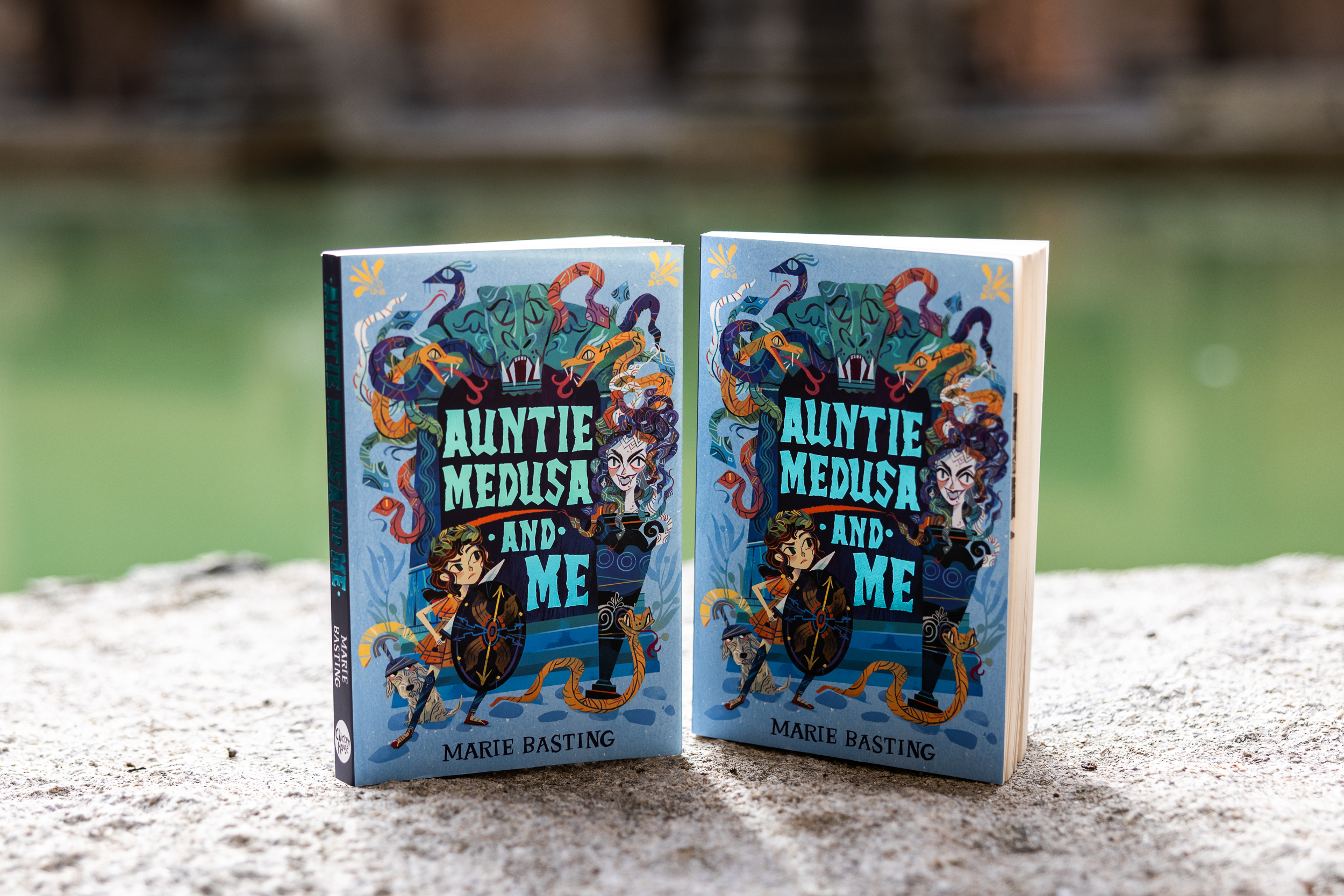 The cover of the Auntie Medusa and Me book by Marie Basting.
