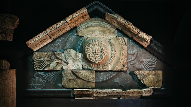 Image: Temple pediment