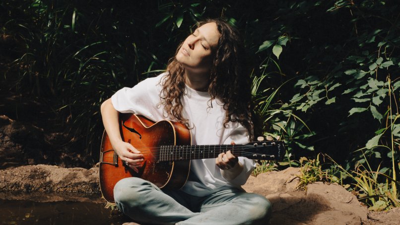 Izzie Yardley Image